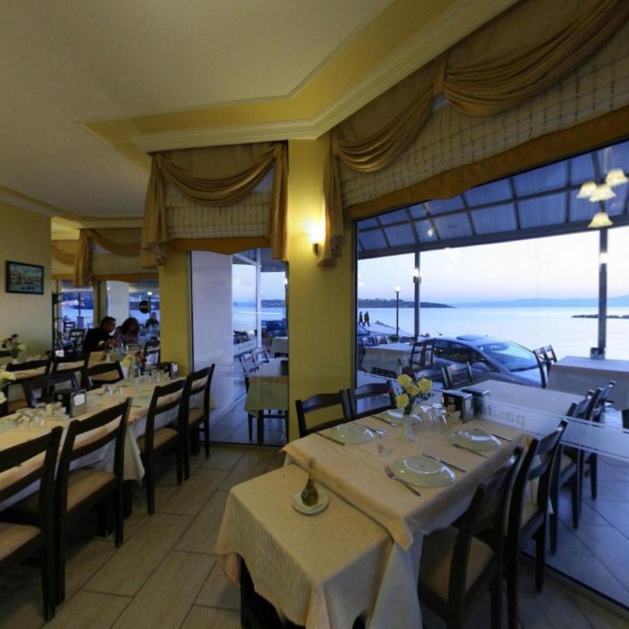 Pasifik Hotel Çeşme Exterior foto