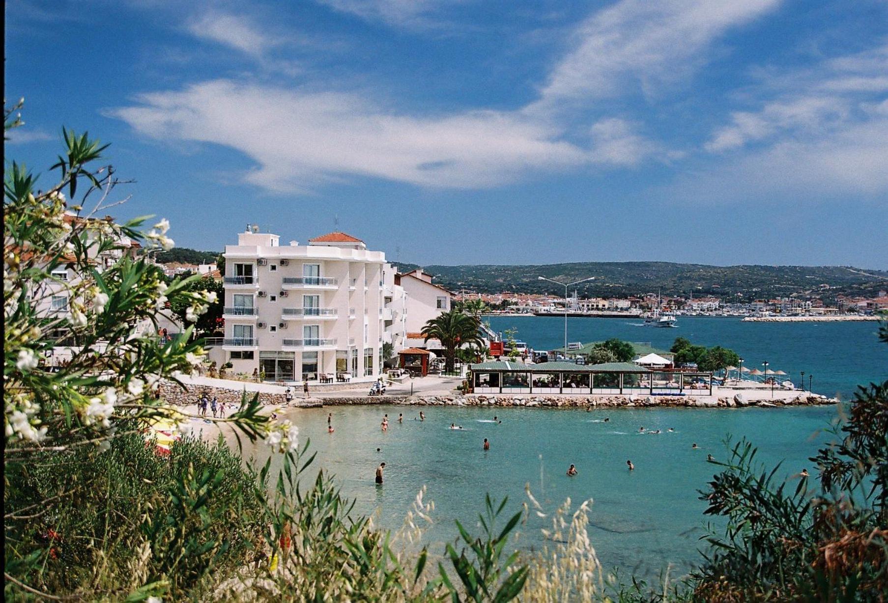 Pasifik Hotel Çeşme Exterior foto